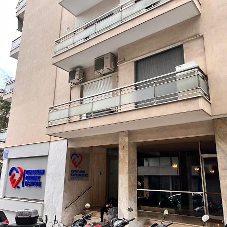 Feel Like Home Concert Hall Apartment - Sem Атина Екстериор снимка