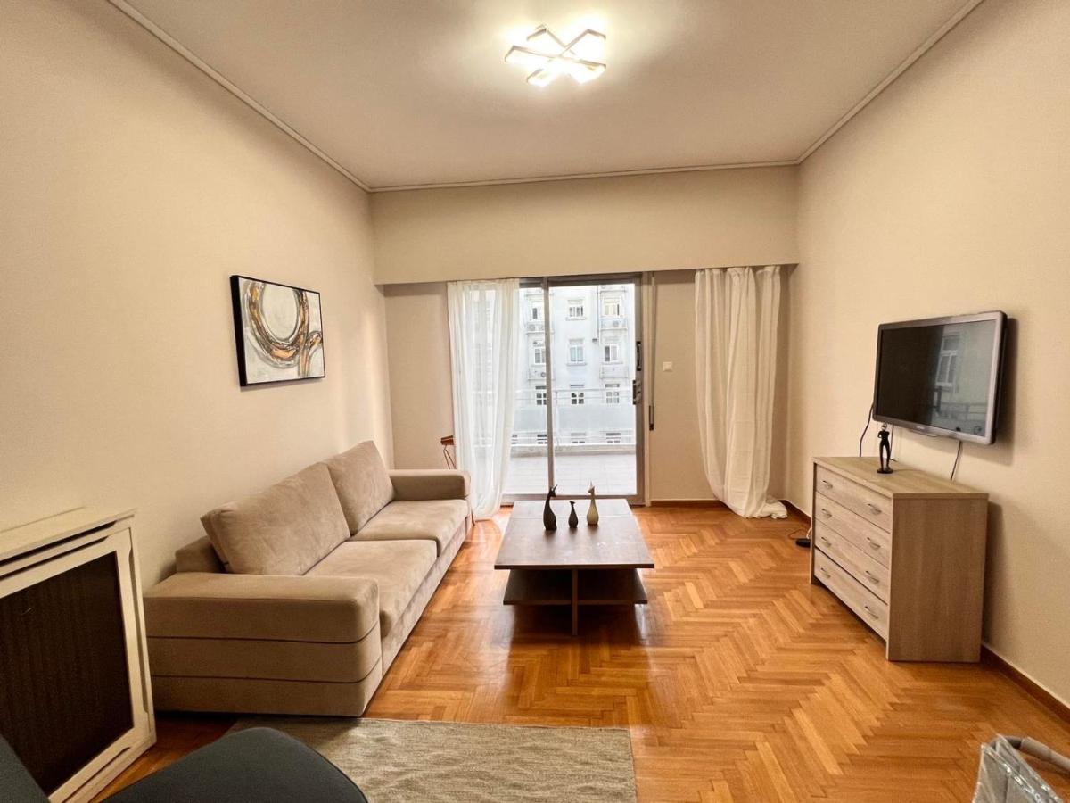 Feel Like Home Concert Hall Apartment - Sem Атина Екстериор снимка