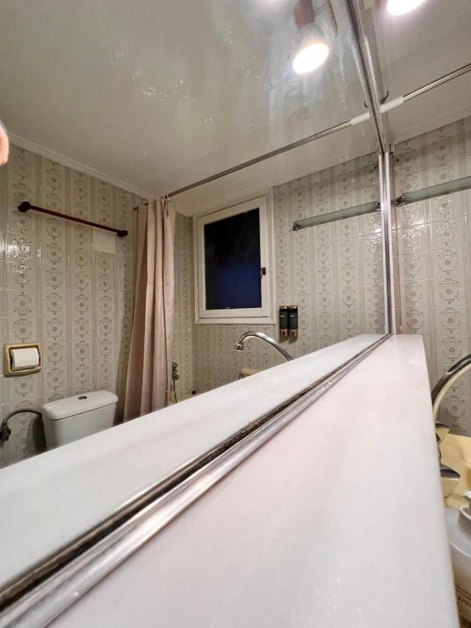 Feel Like Home Concert Hall Apartment - Sem Атина Екстериор снимка