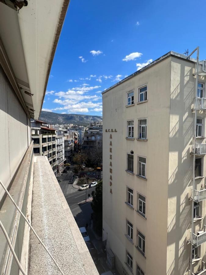 Feel Like Home Concert Hall Apartment - Sem Атина Екстериор снимка